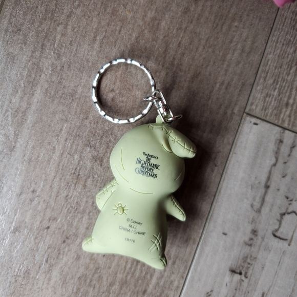 Monogram Disney Nightmare Before Christmas 3D Figural Oogie Boogie Keyring NWOT - Picture 6 of 9